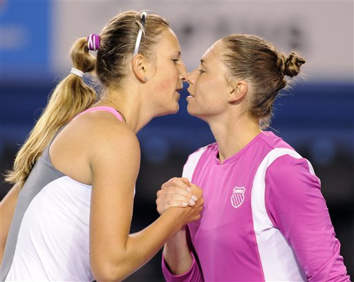 Azarenka_Zvonareva