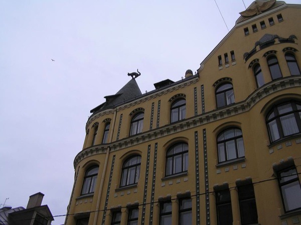 030
